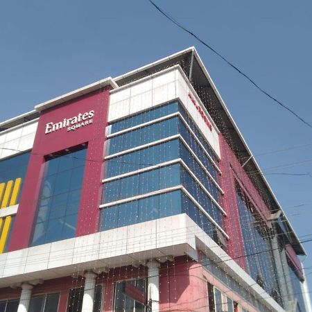 Emirates Residency Otel Pudunagaram Dış mekan fotoğraf