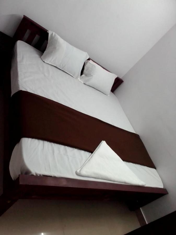Emirates Residency Otel Pudunagaram Dış mekan fotoğraf