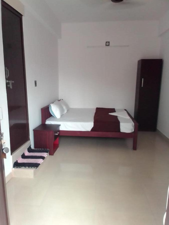 Emirates Residency Otel Pudunagaram Dış mekan fotoğraf